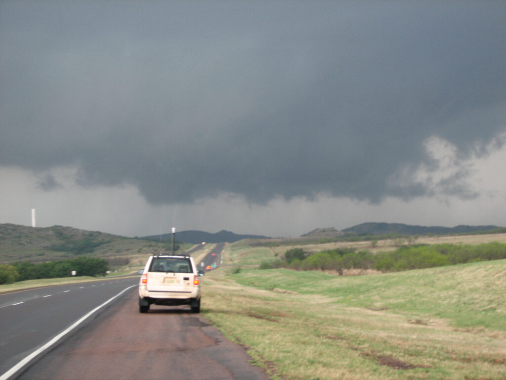 JR and Wall Cloud