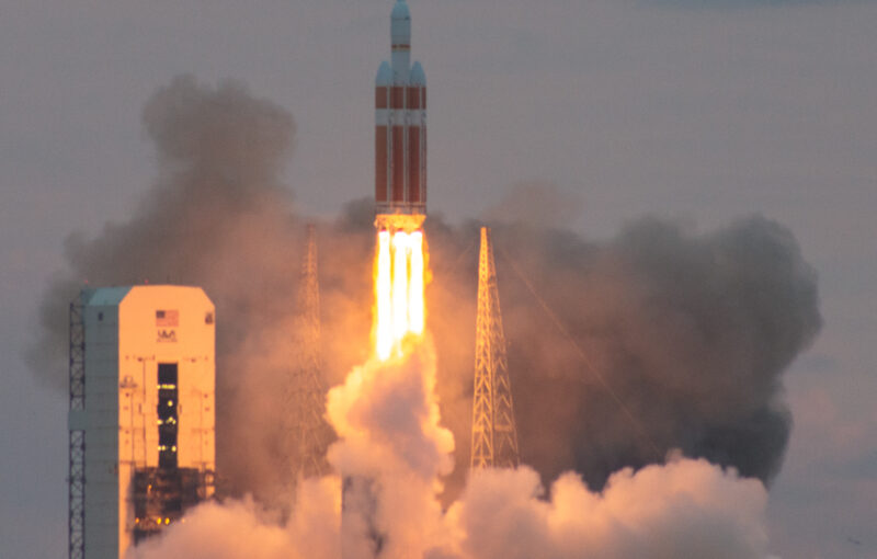 Orion EFT-1 Launch