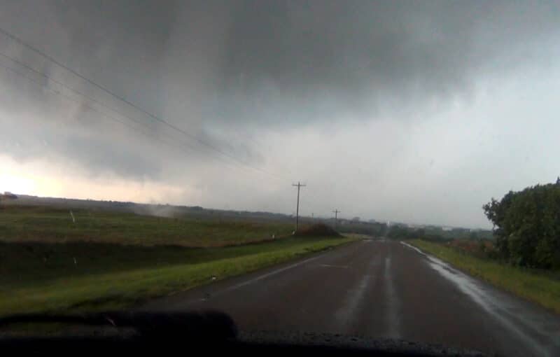 Tornado near the town of Amber, Oklahoma on May 6, 2015