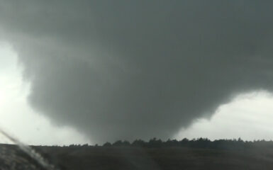 Large tornado near Seiling, OK on May 18, 2017