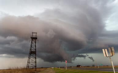 Supercell crosses US-287 near Goodlett, TX