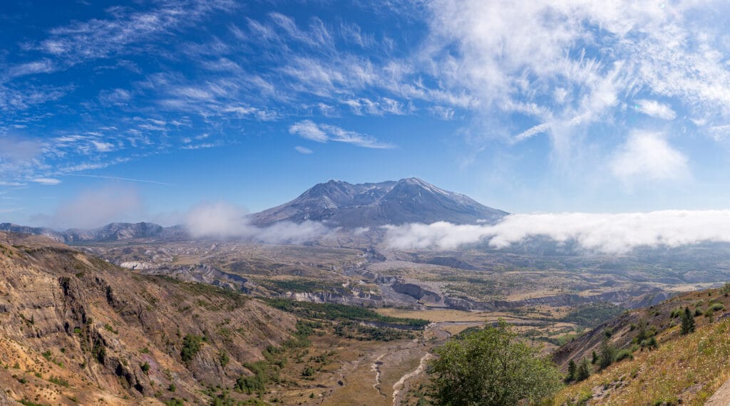 Mount Saint Helens viewed from the Johnston Ridge Observatory